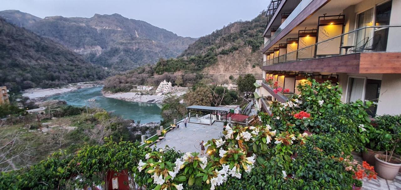 Divine Ganga Cottage Rishikesh Exterior photo