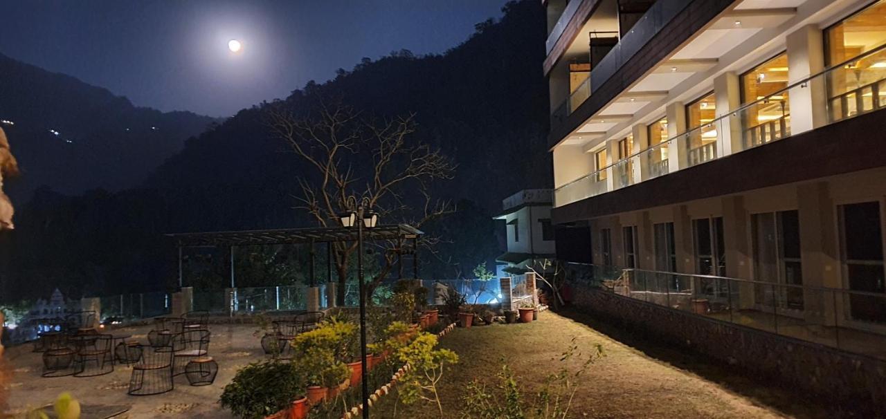 Divine Ganga Cottage Rishikesh Exterior photo