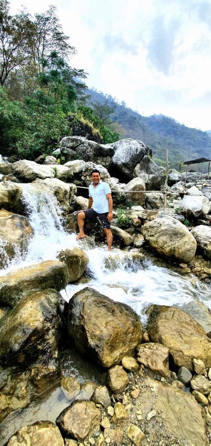 Divine Ganga Cottage Rishikesh Exterior photo